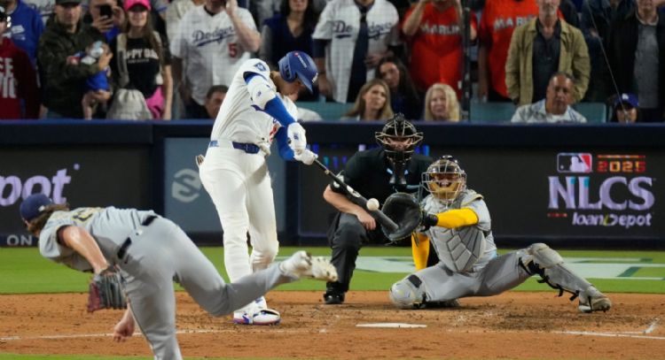 Shohei Ohtani dispara 3 jonrones y domina en la loma para colocar a Dodgers en Serie Mundial