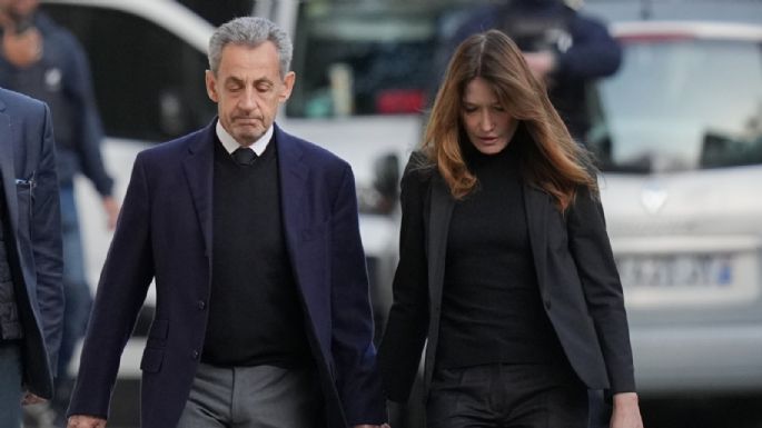 Expresidente de Francia, Nicolas Sarkozy entra a prisión por conspiración en financiamiento de campaña (Video)