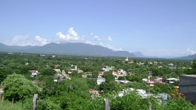 Ejidatarios de Guerrero dicen que la Familia Michoacana quiere instalar laboratorios de fentanilo