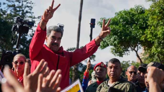 Maduro pide crear aplicación para que la gente reporte "todo lo que ve, todo lo que oye"