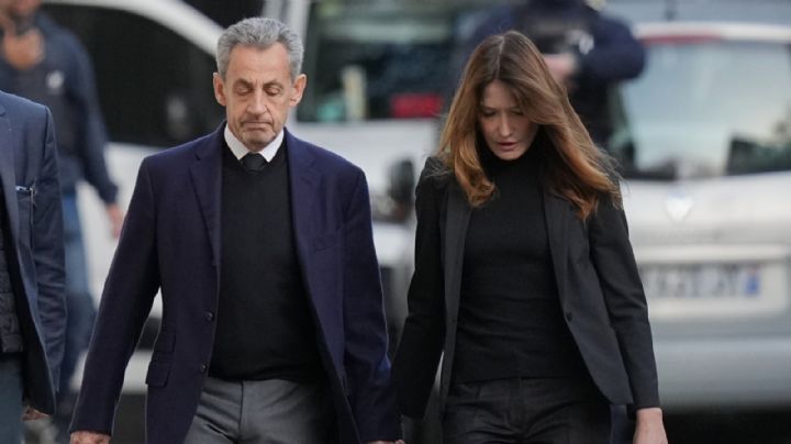 Expresidente de Francia, Nicolas Sarkozy entra a prisión por conspiración en financiamiento de campaña (Video)