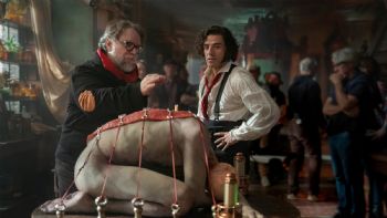 Un equipo de artesanos da vida al “Frankenstein” de Guillermo del Toro