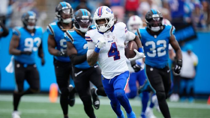 Los Bills derrotan a los Panthers 40-9; Josh Allen consiguió tres touchdowns