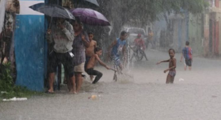 Huracán "Melissa" alcanza categoría 4 y amenaza con inundaciones catastróficas en Haití y Jamaica