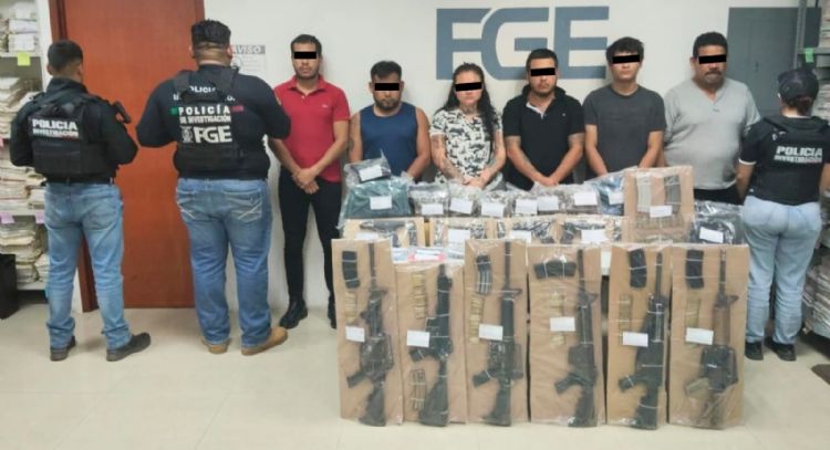 Exautodefensas de Michoacán penetran Playa del Carmen para tomar el control de venta de droga
