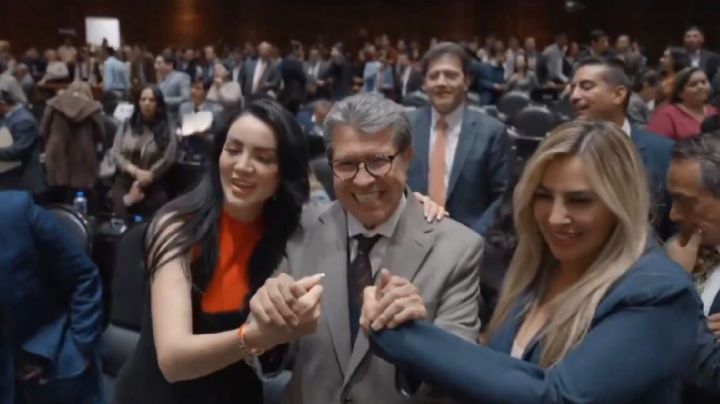 Monreal llama “Batichicas” a diputadas que se disputaron el lugar junto a Harfuch (Video)