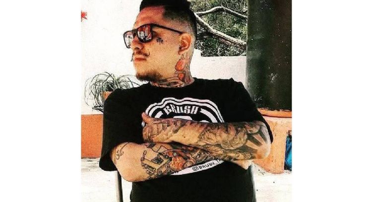 Asesinan a tatuador en Cuernavaca a plena luz del día (Video)