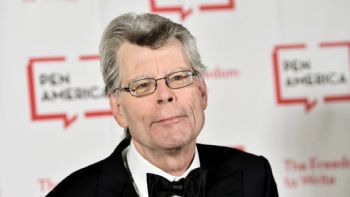 Stephen King es el autor más prohibido en las escuelas de EU