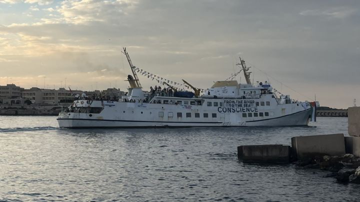 Una nueva flotilla enfila rumbo a Gaza pese a la última interceptación