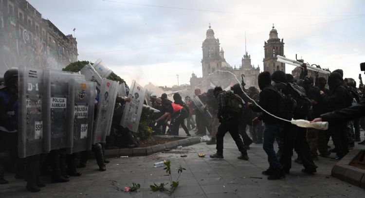 Canaco reporta pérdidas por más de 16 mdp tras violencia en la marcha del 2 de octubre