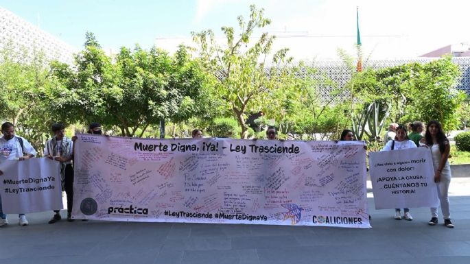 Entregan al Congreso la “Ley Trasciende”, iniciativa que promueve la eutanasia y la muerte digna