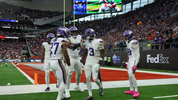 Touchdown tardío de Jordan Addison da a los Vikings la victoria por 21-17 vs. los Browns