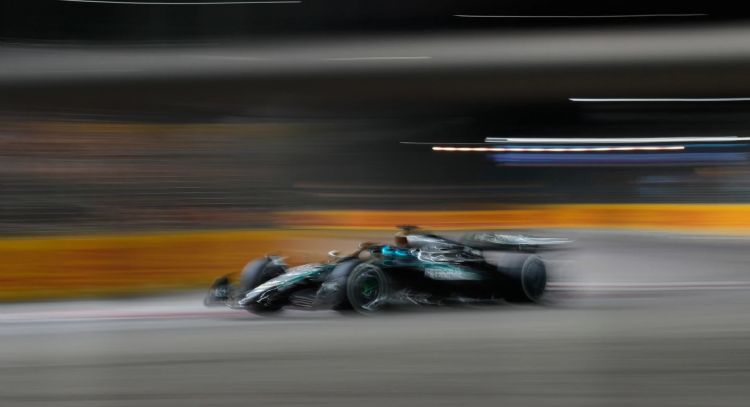 George Russell gana el GP de Singapur de F1 y McLaren se asegura el título de constructores