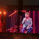 Alejandro Fernández canta las mañanitas a Yuridia para agasajarla por su cumpleaños (Video)
