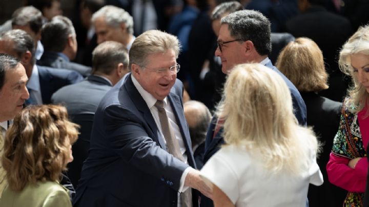 Pierde Germán Larrea más de lo que pagó Chico Pardo por Banamex