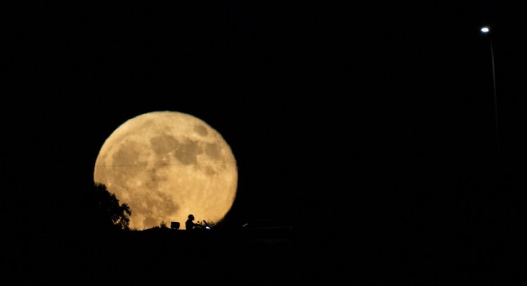 La primera superluna del año se acerca: lo que hay que saber