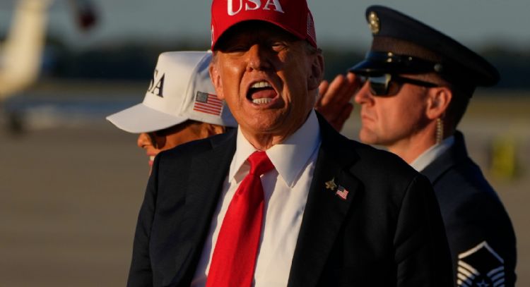 Trump autoriza operaciones encubiertas de la CIA en Venezuela