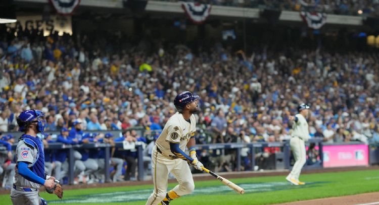 Poder ofensivo y el bullpen encabezado por Misiorowski dan a Cerveceros triunfo 7-3 sobre Cachorros