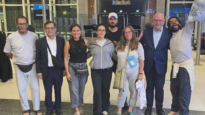 Mexicanos de la flotilla Global Sumud ya llegaron a Estambul