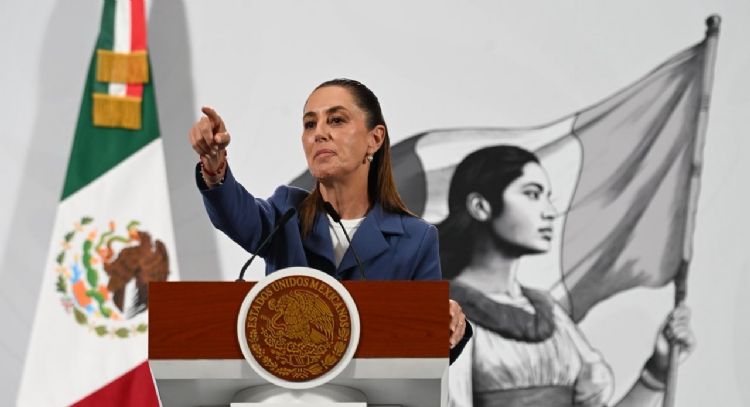 Sheinbaum pide revisar Xcaret por apropiación cultural de símbolos mayas