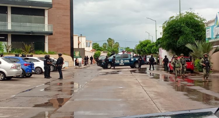 Atacan a la Policía Estatal de Sinaloa; un agente y cinco presuntos criminales murieron (Video)