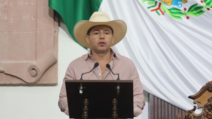 Piden suspender fallo de CFE para compra de carbón; beneficia a empresas fantasma: diputado del PT