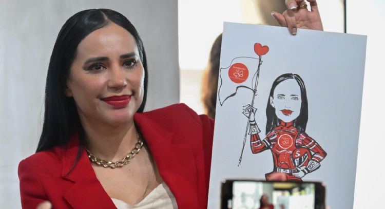 Sandra Cuevas estrena estructura de México Nuevo y dice que se enfocará en política social