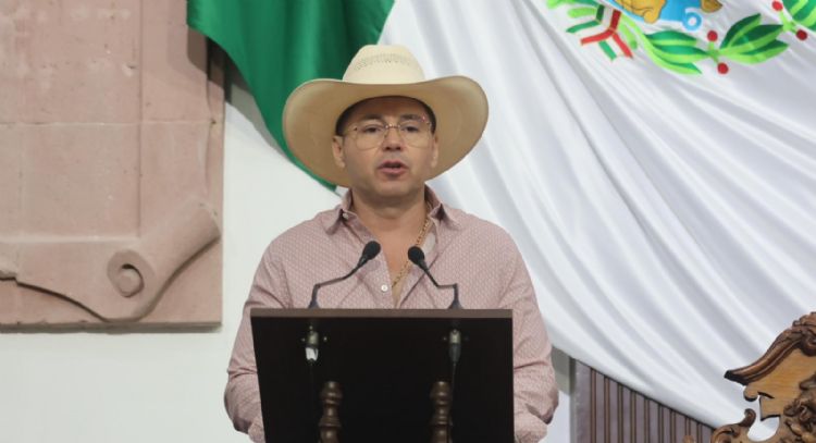 Piden suspender fallo de CFE para compra de carbón; beneficia a empresas fantasma: diputado del PT