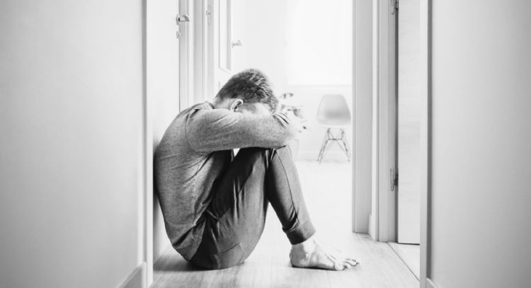 Policía se quita la vida y denuncia a altos funcionarios en carta póstuma