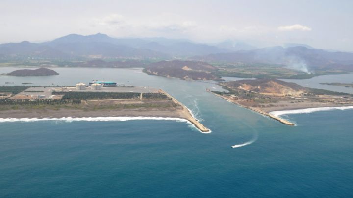 Aumentan protestas en Manzanillo contra construcción de nuevo puerto en la Laguna de Cuyutlán