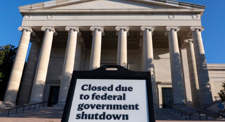 Termina un histórico cierre de gobierno de EU, sin ganadores y con mucha frustración