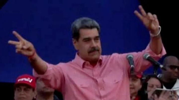 Nicolás Maduro canta "Imagine" de John Lennon mientras habla sobre las tensiones con EU (Video)