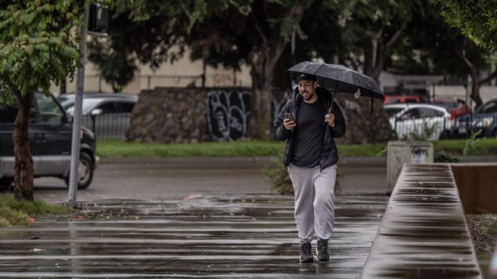 Se desplaza el frente frío 15 y provocará lluvias fuertes el martes en los siguientes estados