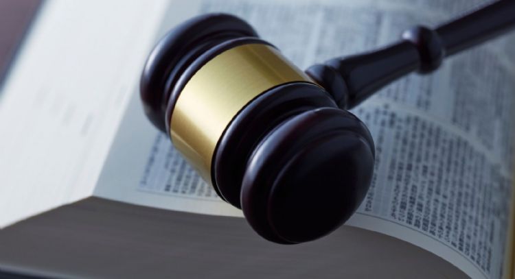 Bangladésh condena a muerte a su ex primera ministra por represión estudiantil