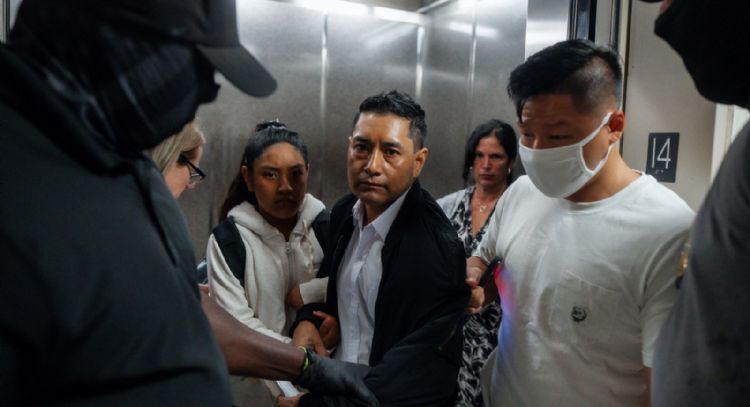 Migrantes creían que estaban en la corte para una audiencia de rutina: era trampa para deportarlos