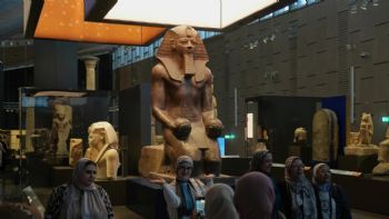 Egipto inaugura un enorme museo nuevo dedicado a su antigua civilización