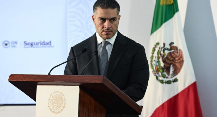 Alcalde de Uruapan tenía seguridad de 14 elementos de la GN: Harfuch