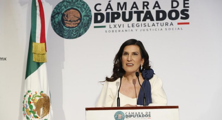 "No puedo compartir un discurso que divida a los mexicanos": Kenia López Rabadán objeta a Sheinbaum