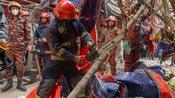 Sismo de magnitud 5.5 sacude centro de Bangladesh y deja al menos ocho muertos