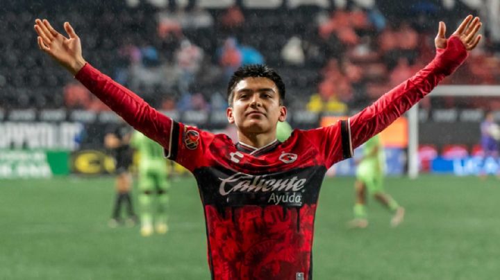 Con penal a lo Panenka, el joven Gilberto Mora coloca a Tijuana en cuartos de final (Video)