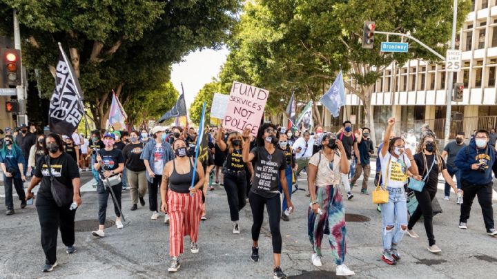 David Rieff denuncia el “matrimonio curioso, pero funcional” entre lo woke y el capitalismo