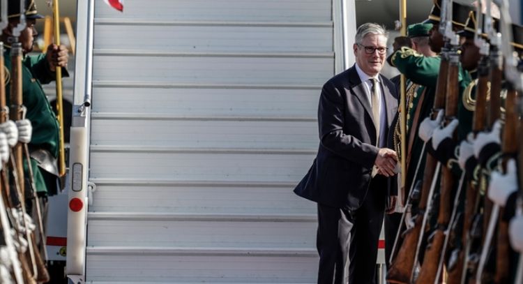 Starmer insta a Andrés de Inglaterra a compartir "información relevante" sobre caso Epstein