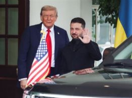 Trump acusa a Zelenski de comportarse como desagradecido en negociaciones sobre el plan de paz