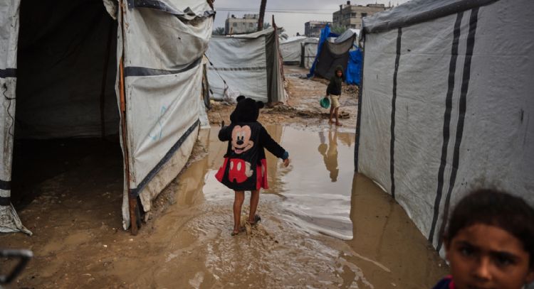 Lluvias invernales en Gaza traen nueva miseria para los palestinos