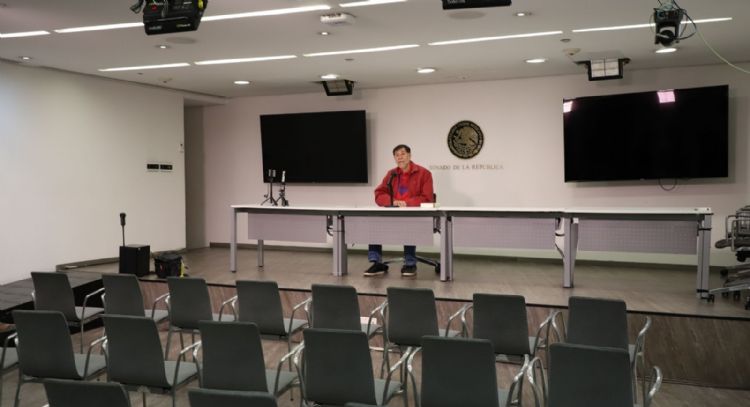 Dejan solo a Fernández Noroña tras sus críticas a Grecia Quiroz