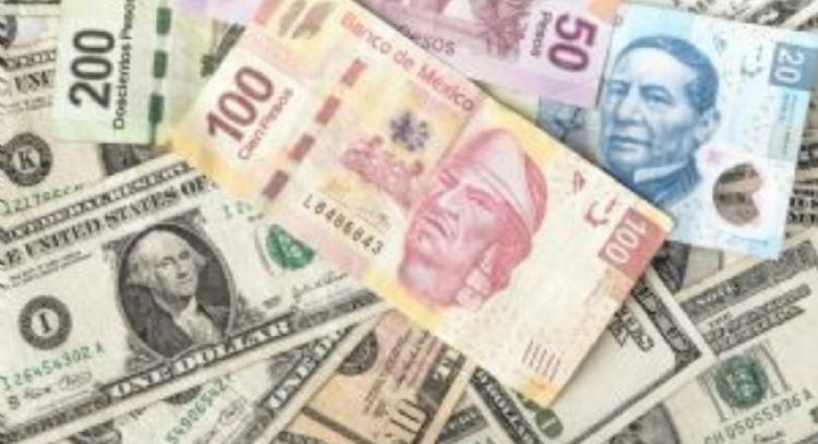 Peso gana ligeramente en espera de los datos de Banxico