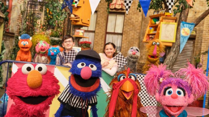 La nueva temporada de "Plaza Sésamo": Bubba Wallace, Netflix y muchas gallinas