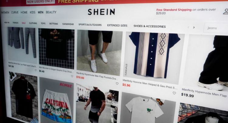 Amenazan con bloquear Shein antes de apertura de su tienda por muñecas sexuales infantiles