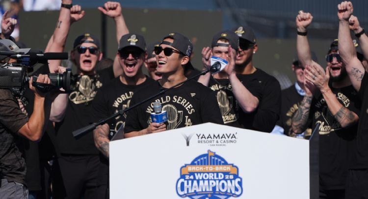 Dodgers celebran históricos títulos consecutivos de la Serie Mundial