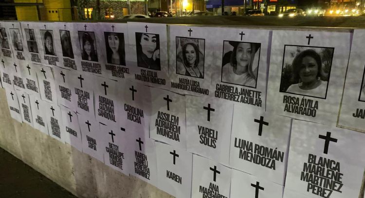 Colocan en Baja California altares dedicados a víctimas de feminicidio